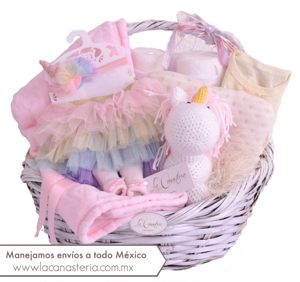  Una cesta de regalo especial para bebé, regalo para niña, regalo  para niña. : Bebés